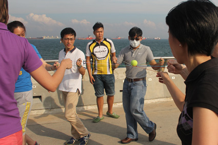 Singapore River Challenge Teambuilding